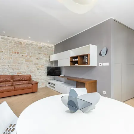 Tizi Penzion 4*